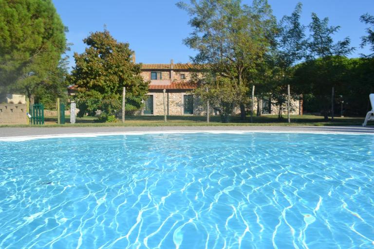 Podere Santa Giulia - casale Francianina - B&B Piombino