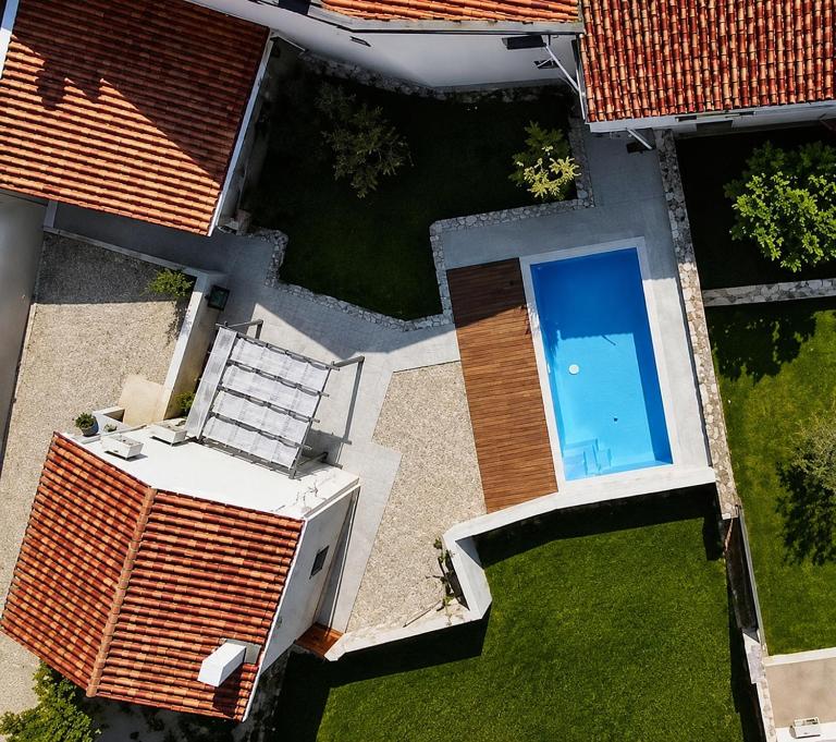 Villa Allegra Design Heritage 2026 - Private Swimming Pool & Garden - B&B Valtura