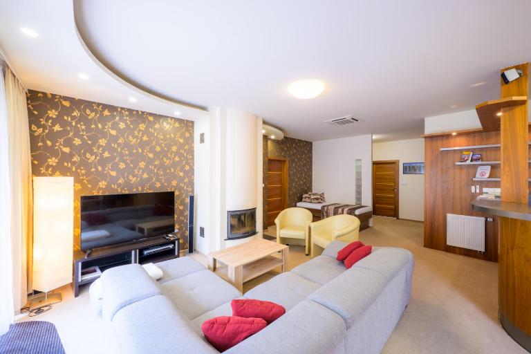 Apartmán Bílá Hora - Plzeň - Bed and Breakfast Pilsen