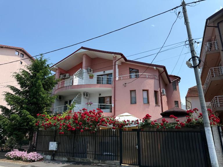 Vila Toro - B&B Eforie Nord