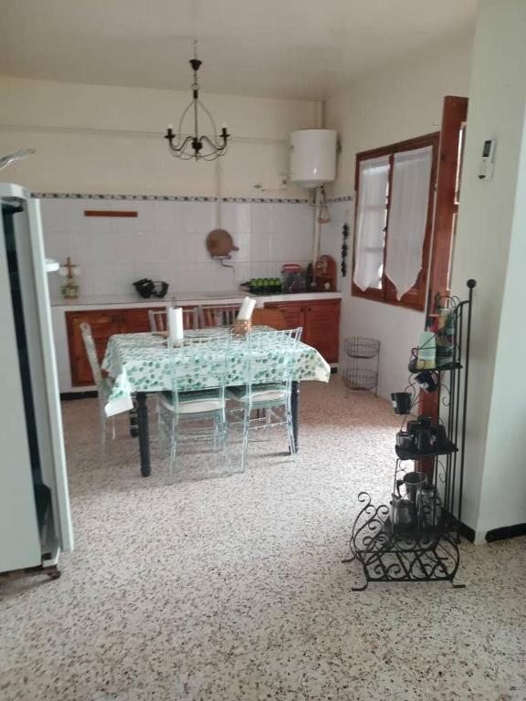 Résidence EPLF SAKET BÉJAÏA - Bed and Breakfast Béjaïa
