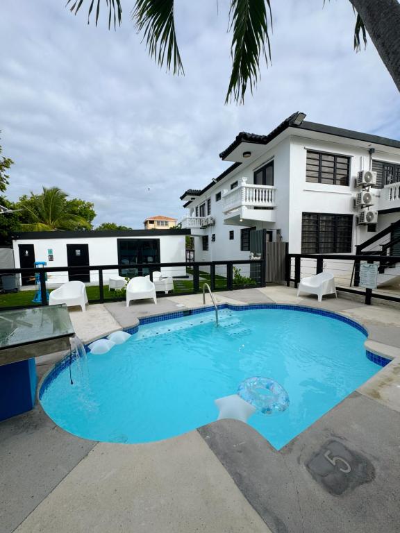Mermaid Cove - B&B Lajas