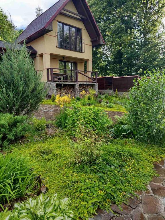 2-х поверховий будиночок у Синяку - B&B Syniak