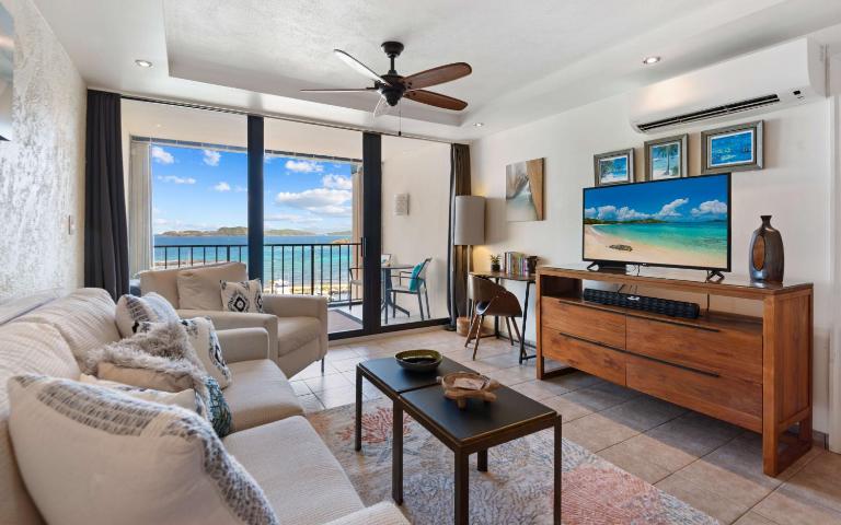 Sapphire Beach Escape - Walk to Beach - HGTV - Ferienwohnung East End