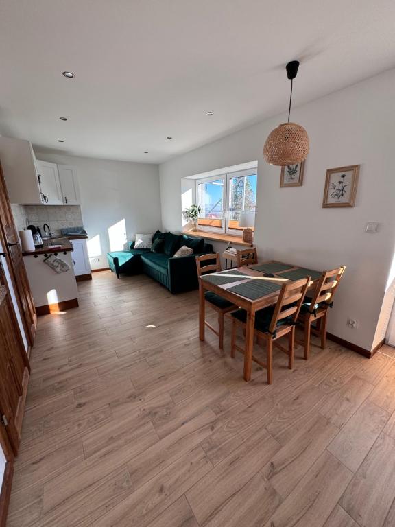Apartamenty Na Skraju Lasu - B&B Polanica-Zdrój