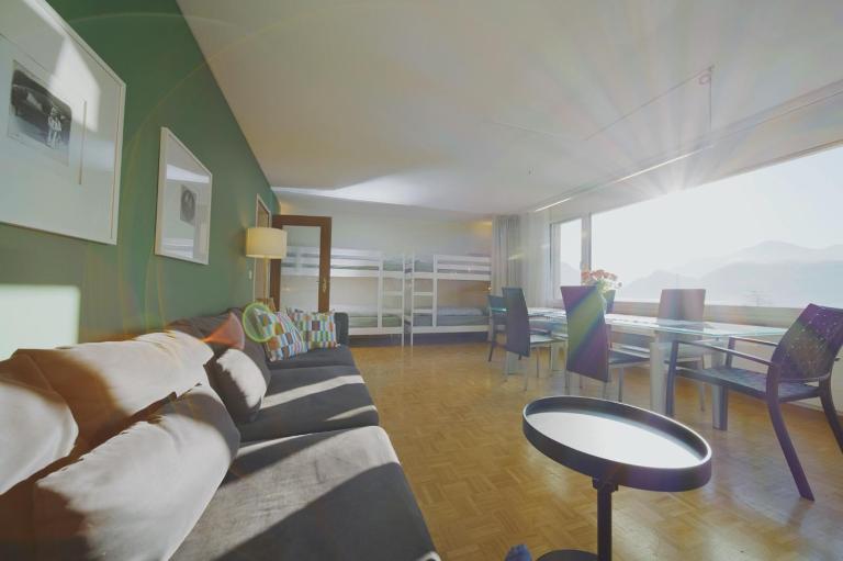 Traumhafte 2,5-Zi-Wohnung -B- mit Sicht auf See und Berge - Chambres d'hôtes Alpnach