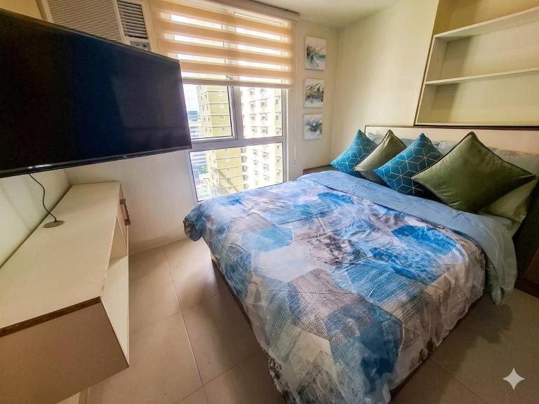 Cozy Studio with Pool and Netflix at Cebu IT Park - Ferienwohnung Cebu City