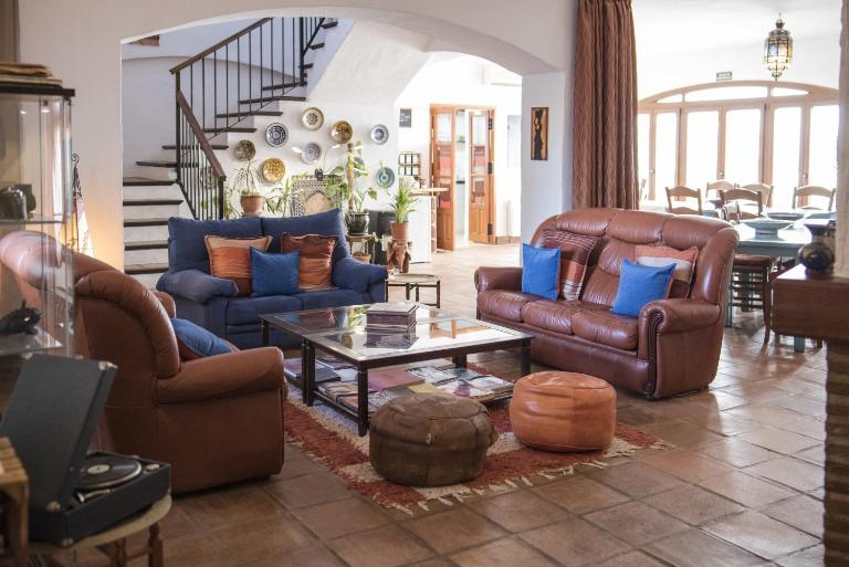 Hotel Los Castaños - B&B Cartajima