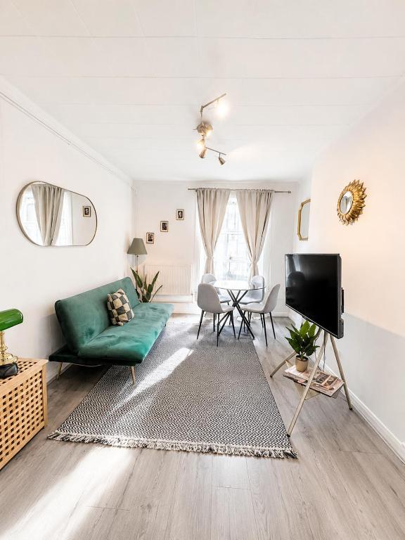 Stylish 1 Bed Flat Camden - London Central Location - B&B London