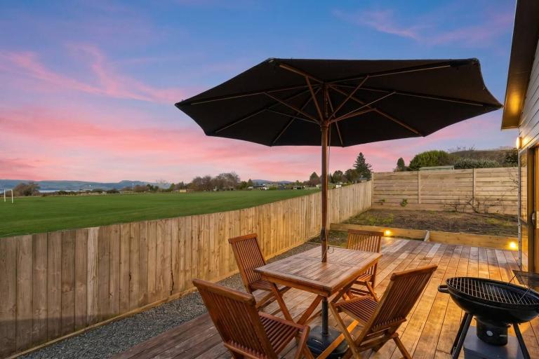 Rotorua 3BR Adventure Base with Air-Con and Parking - Ferienwohnung Rotorua