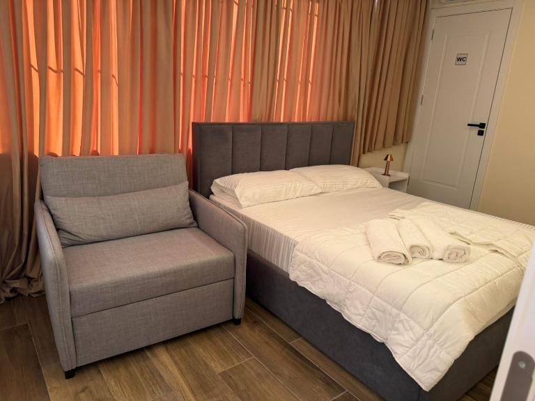 EDEAN Apartments 5 - B&B Tirana