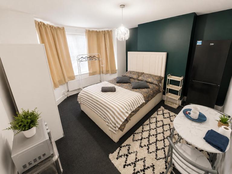 Lindi Property Cosy Double Room - B&B Wyken