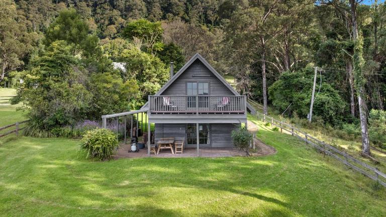 Alcheringa Cottage Amazing Location with views - Bed and Breakfast Kangaroo Valley