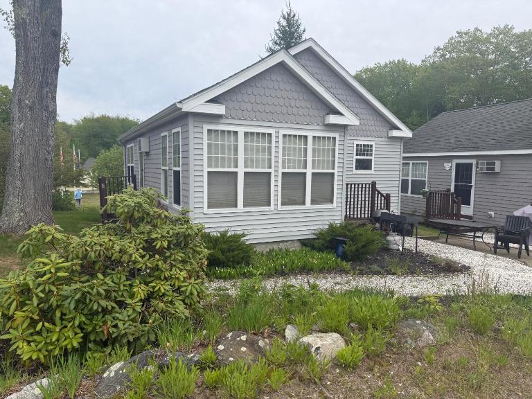 Salt Air Cottage at Beach Dreams Pool By Beach - Chambres d'hôtes Wells