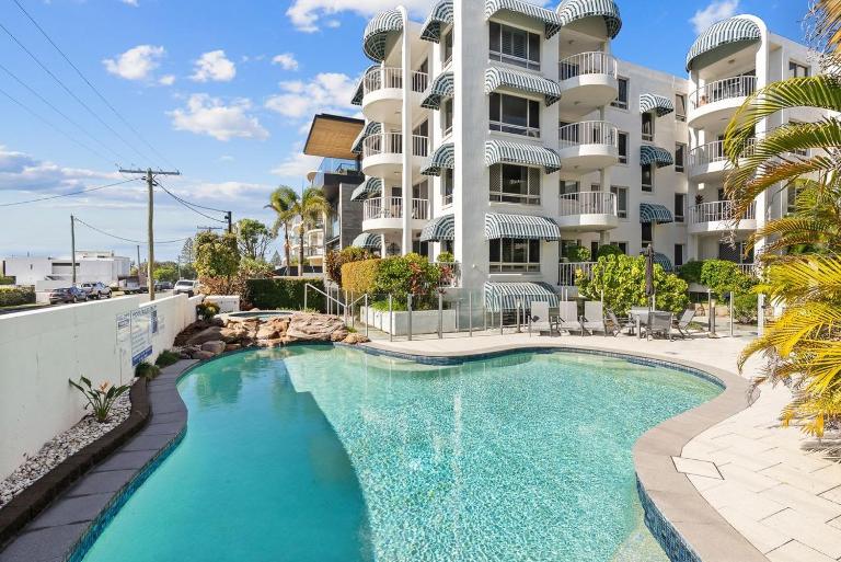 Coastal Retreat - B&B Caloundra