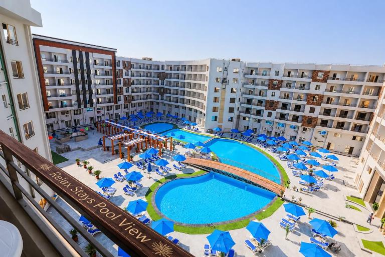Relax Stays ,Tiba Golden Resort , Breakfast , Free Beach Access - B&B Hurgada