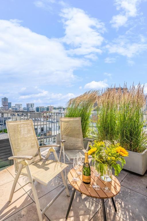 360 View Loft 3 - Bed and Breakfast Wenen
