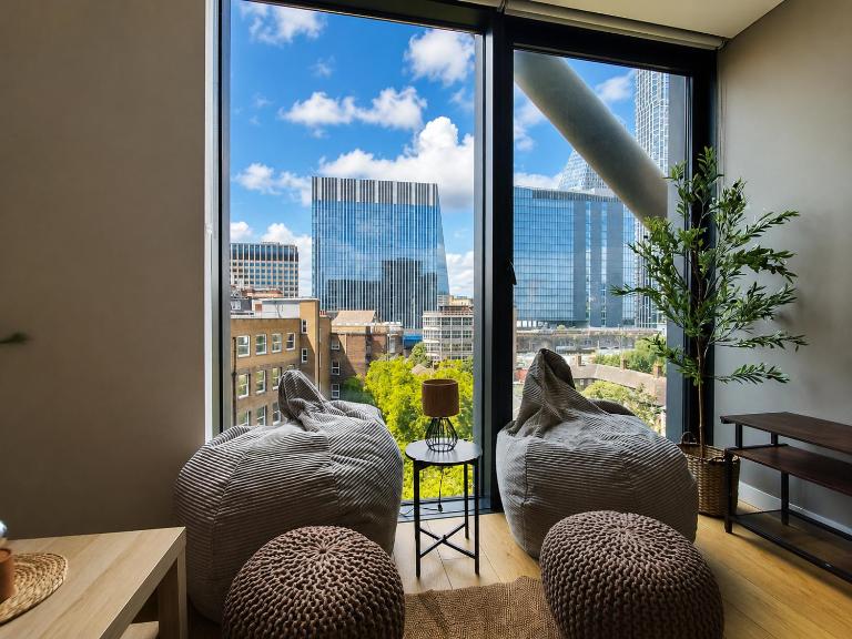 Central London 2 bedroom Flat with View - B&B London