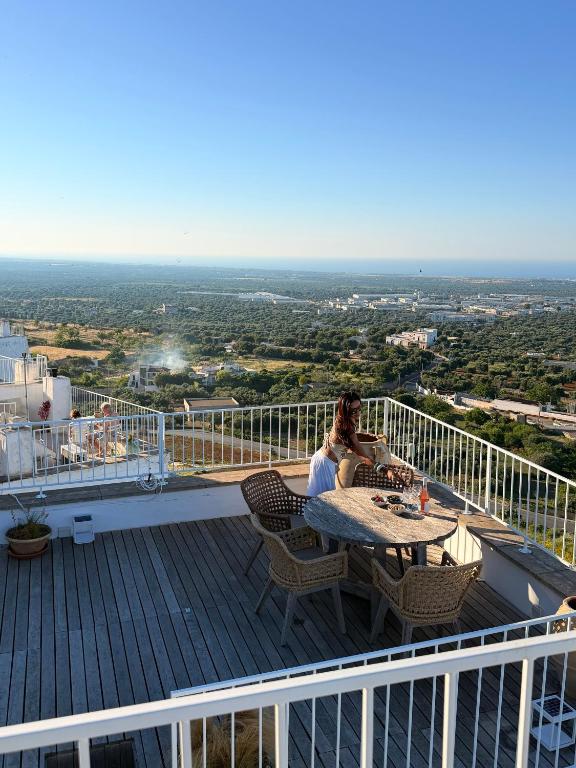 Terrazza dʼAlba - sea view rooftop, Ostuni center - B&B Ostuni