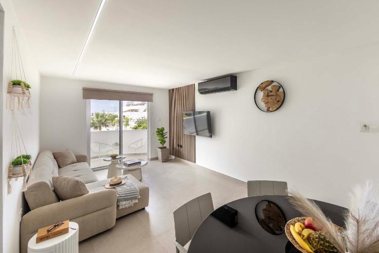 Ivory Napa Apartment - Ferienwohnung Agia Napa