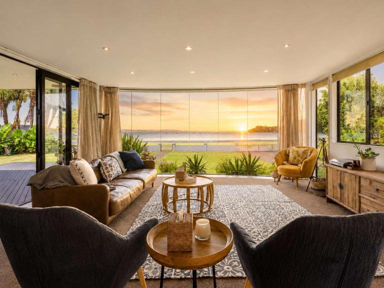 Blackpool Bayside - Stay Waiheke - B&B Oneroa