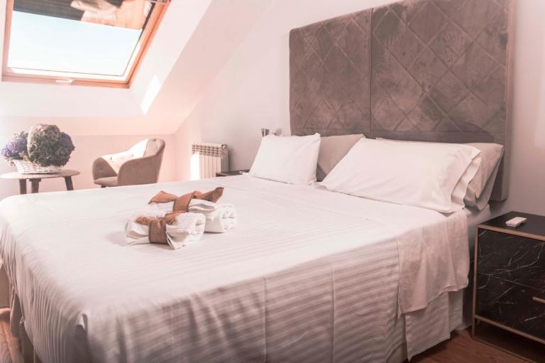 Golden Vedra Residences - Bed and Breakfast Pontevedra