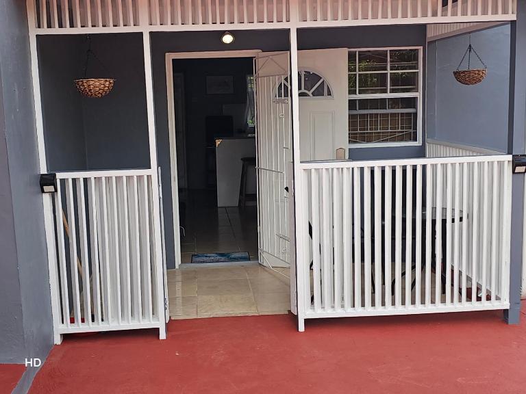 Rental Unit & Apartment Suites - Chambres d'hôtes Castries