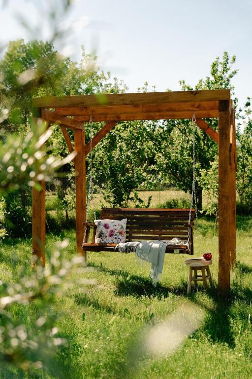 Chaloupka Miluška u Vranovské přehrady - Bed and Breakfast Štítary