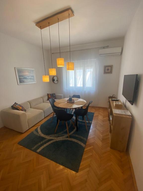 Apartment Tiger Lily - Ferienwohnung Mostar