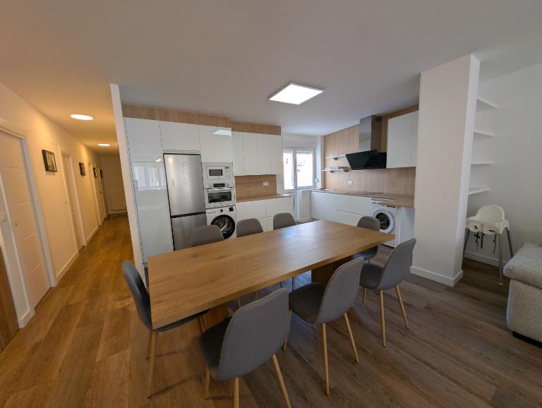Alojamientos Bahia de Santoña 4 - B&B Santoña