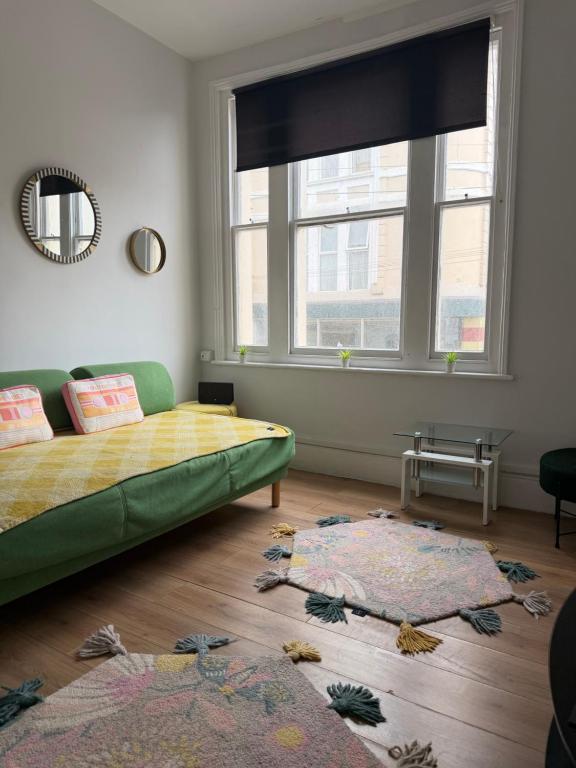 Western Apartment 3 bedroom on suite - Chambres d'hôtes Hollington
