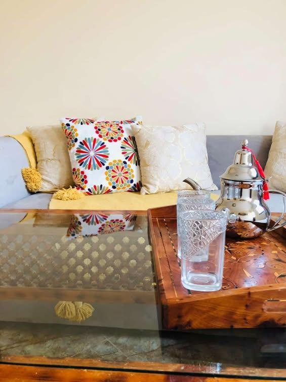 Terrace apartment in Mirleft for family of 4 - Bed and Breakfast Mirleft