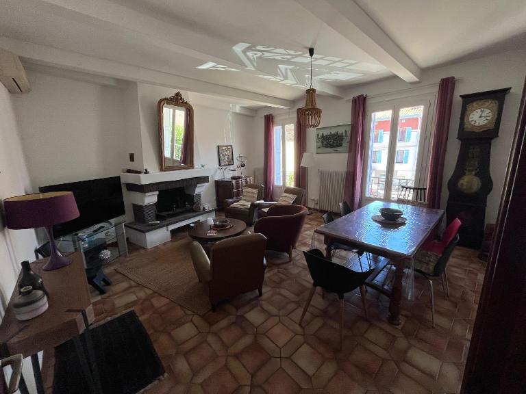 Grande maison familiale proche mer - Bed and Breakfast Elne