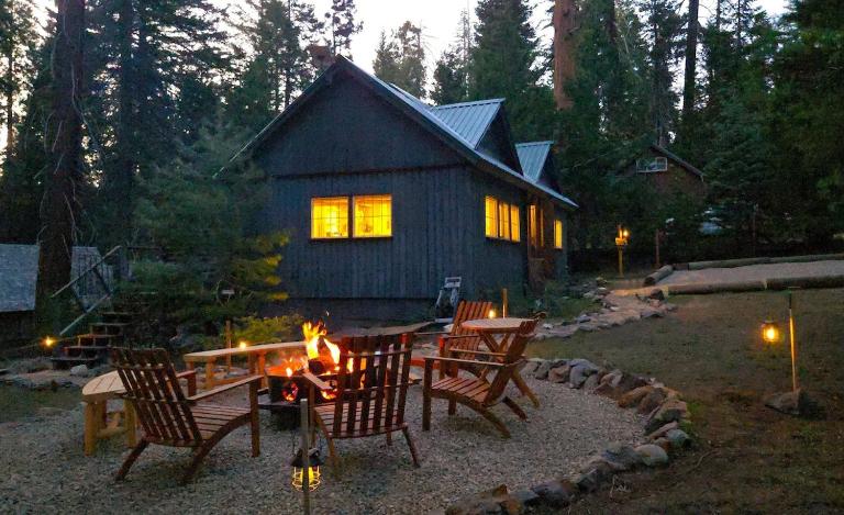 Kings Canyon Base Camp - Chambres d'hôtes Wilsonia