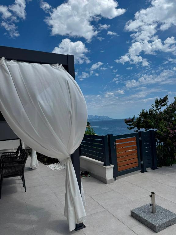 Apartment Toni - B&B Lokva Rogoznica