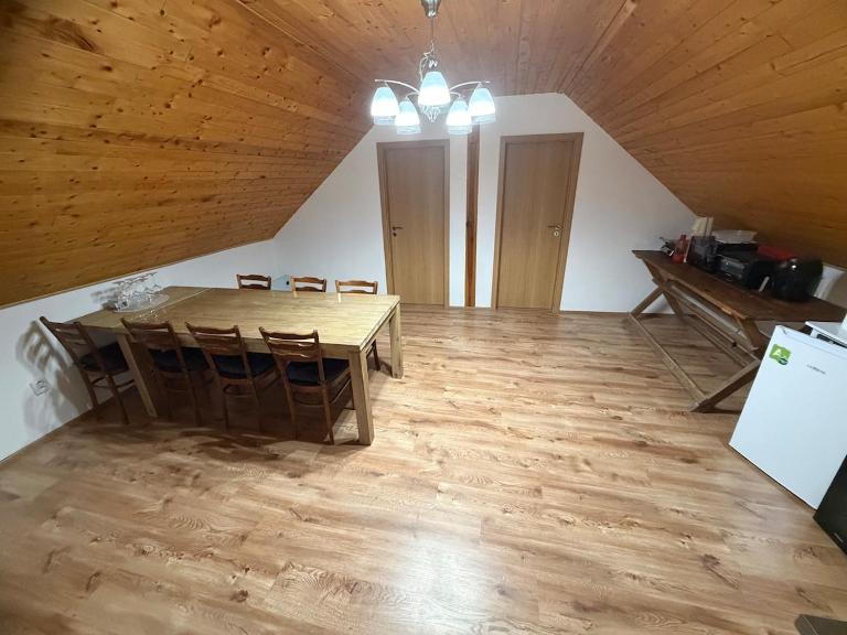 Ubytování ve vinném sklepě - Ferienwohnung Vrbovec