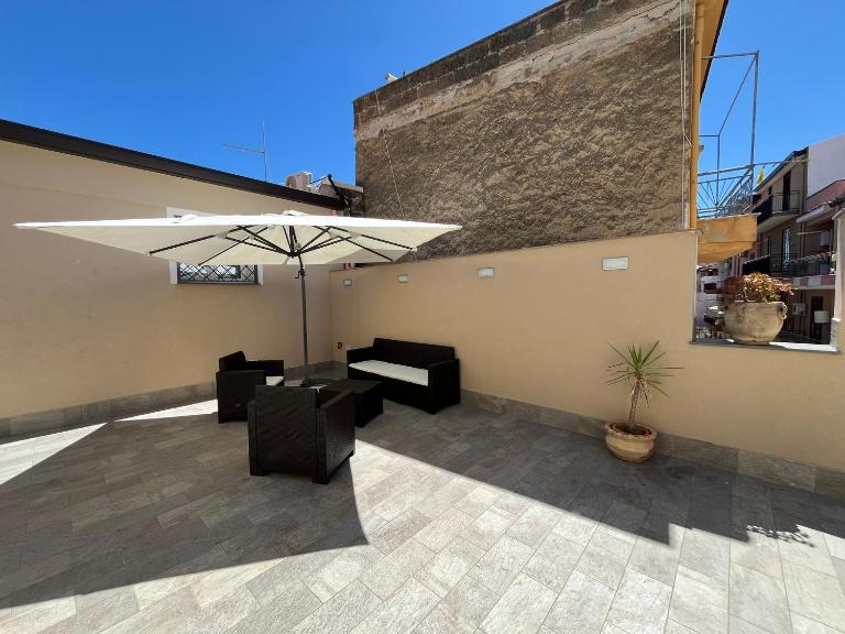 Zabaria Home - Appartamenti con Terrazzo tra Palermo e Cefalù - B&B Casteldaccia