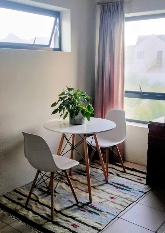 Surf & Stay Kommetjie - B&B Weltevreder