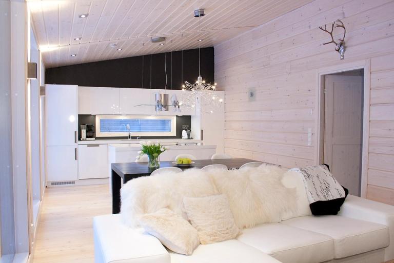 Aurinkotörmä - B&B Kuusamo