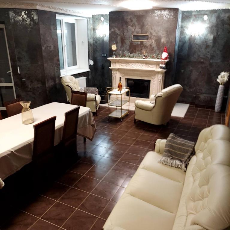 Оксамитове ретро - Chambres d'hôtes Ternopil