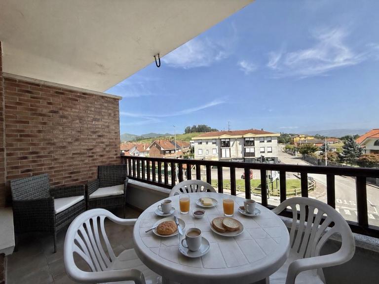 Apartamento Mari Galante 20810 - B&B Argoños