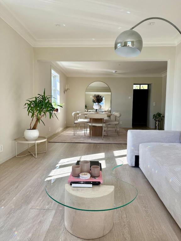 Stylish Seaview Apartment in Central Bergen - B&B Bergen