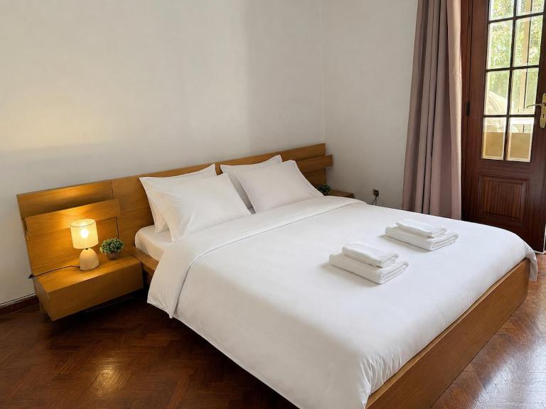 Quarto confortável em apartamento familiar - B&B Amadora