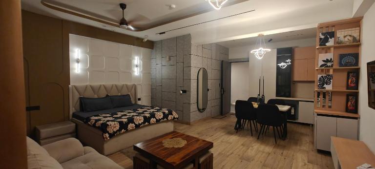 The Euphoria Inn - B&B Ghaziabad