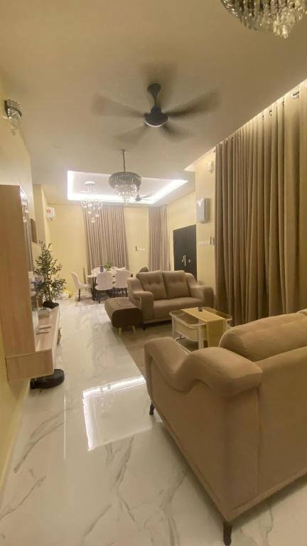 Homestay ZASS - B&B Arau