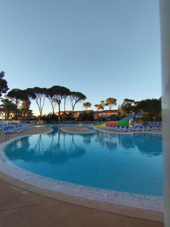 Horizon Vaunage, 4 pers Piscine à Calvisson - B&B Calvisson