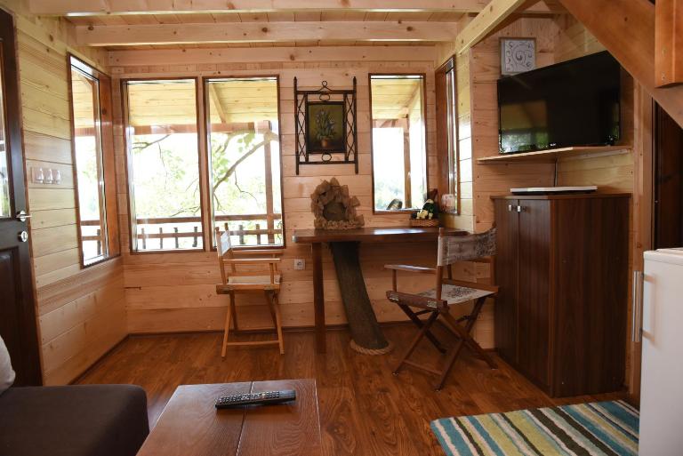 Holiday Home Kućica Na Drvetu - Ferienwohnung Banja Koviljača