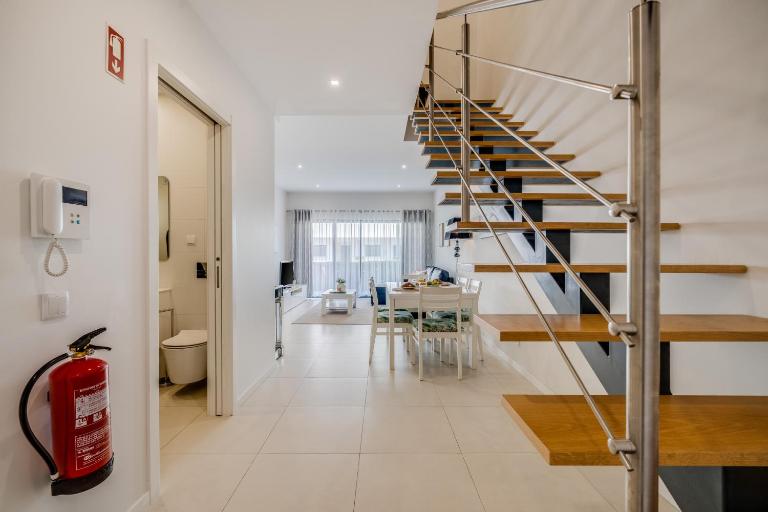 2 Quartos em Alvor com Piscina, 2 churrasqueiras e garagem - B&B Alvor