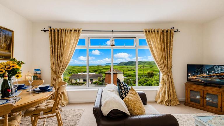 St Catherine’s Apartment - 2 Bedroom - Penally - B&B Tenby