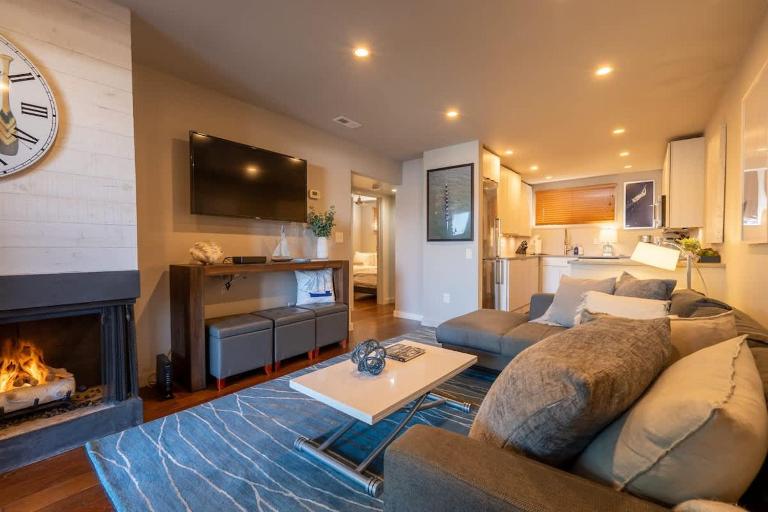 Captains Quarters Waterfront & Pool - Chambres d'hôtes Annapolis